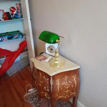 Vue De Reve Dans De Standing - Vous Faites Le Ménage-very Good Prices But Have To Cle-an Th-e Flat * Lourdes