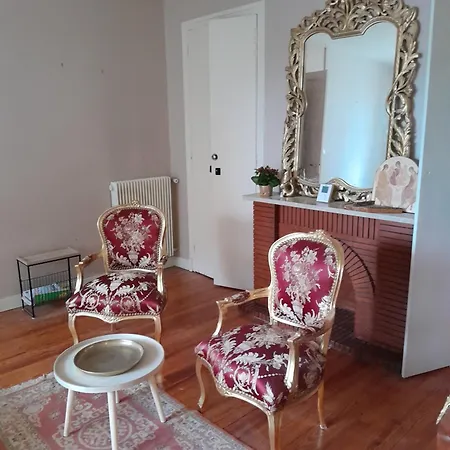 Vue De Reve Dans De Standing - Vous Faites Le Menage-very Good Prices But Have To Cle-an Th-e Flat Apartment