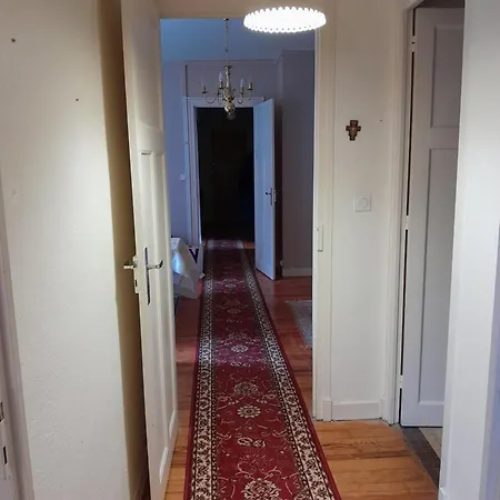 Vue De Reve Dans De Standing - Vous Faites Le Menage-very Good Prices But Have To Cle-an Th-e Flat Apartmán *